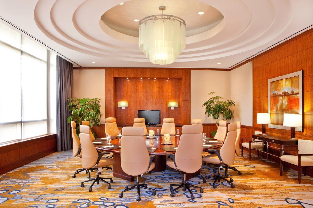 | The Westin Alexandria Old Town