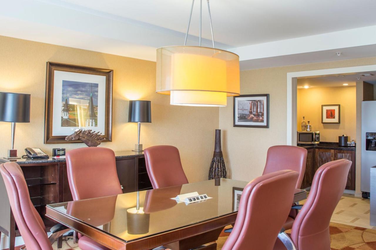 | Louisville Marriott East