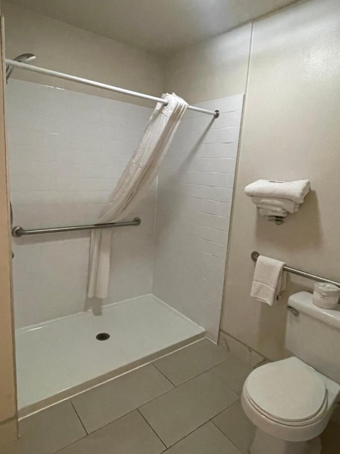 | Skyway Inn - Seatac