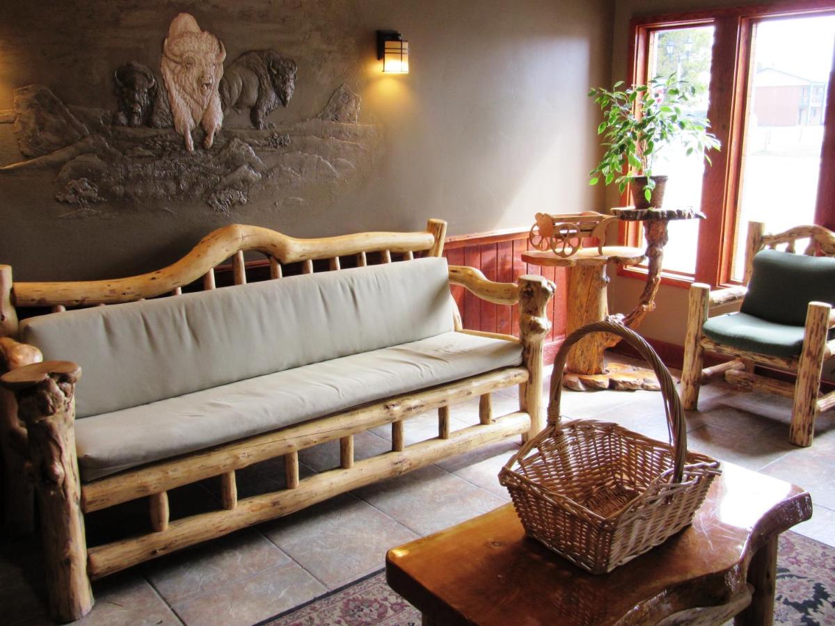  | White Buffalo Hotel