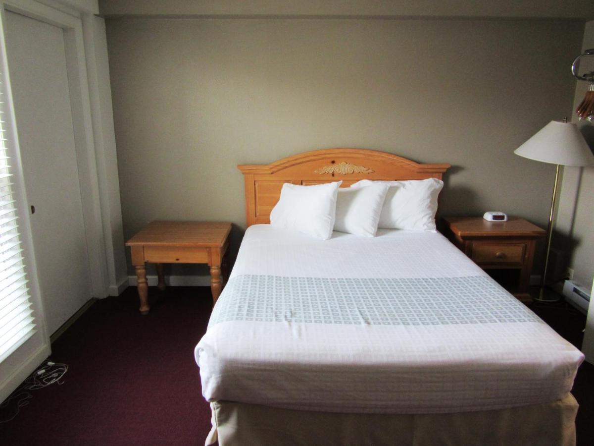  | White Buffalo Hotel