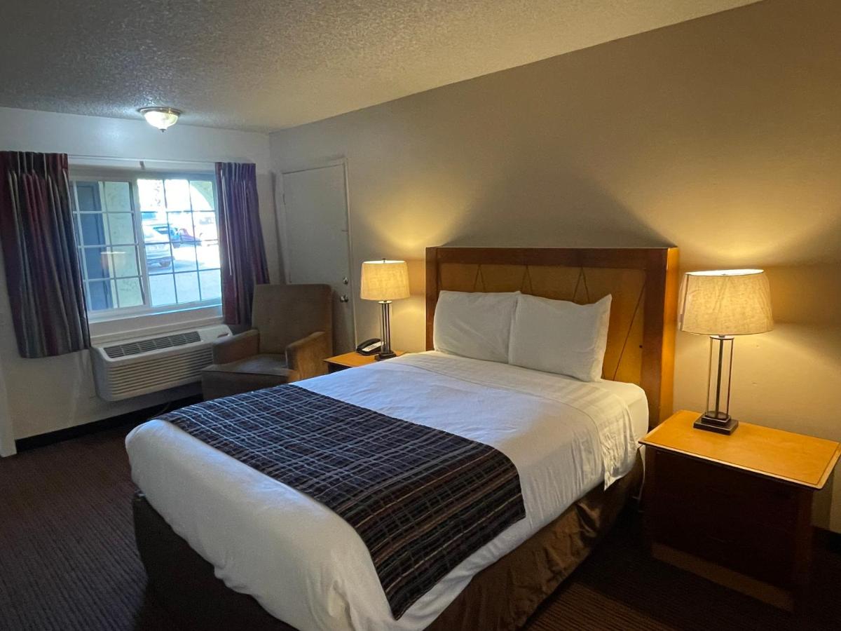 | Skyway Inn - Seatac