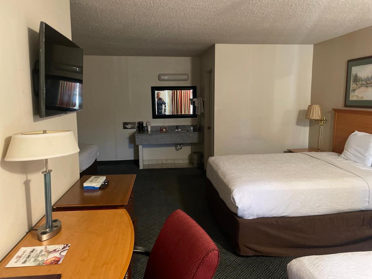 | Skyway Inn - Seatac