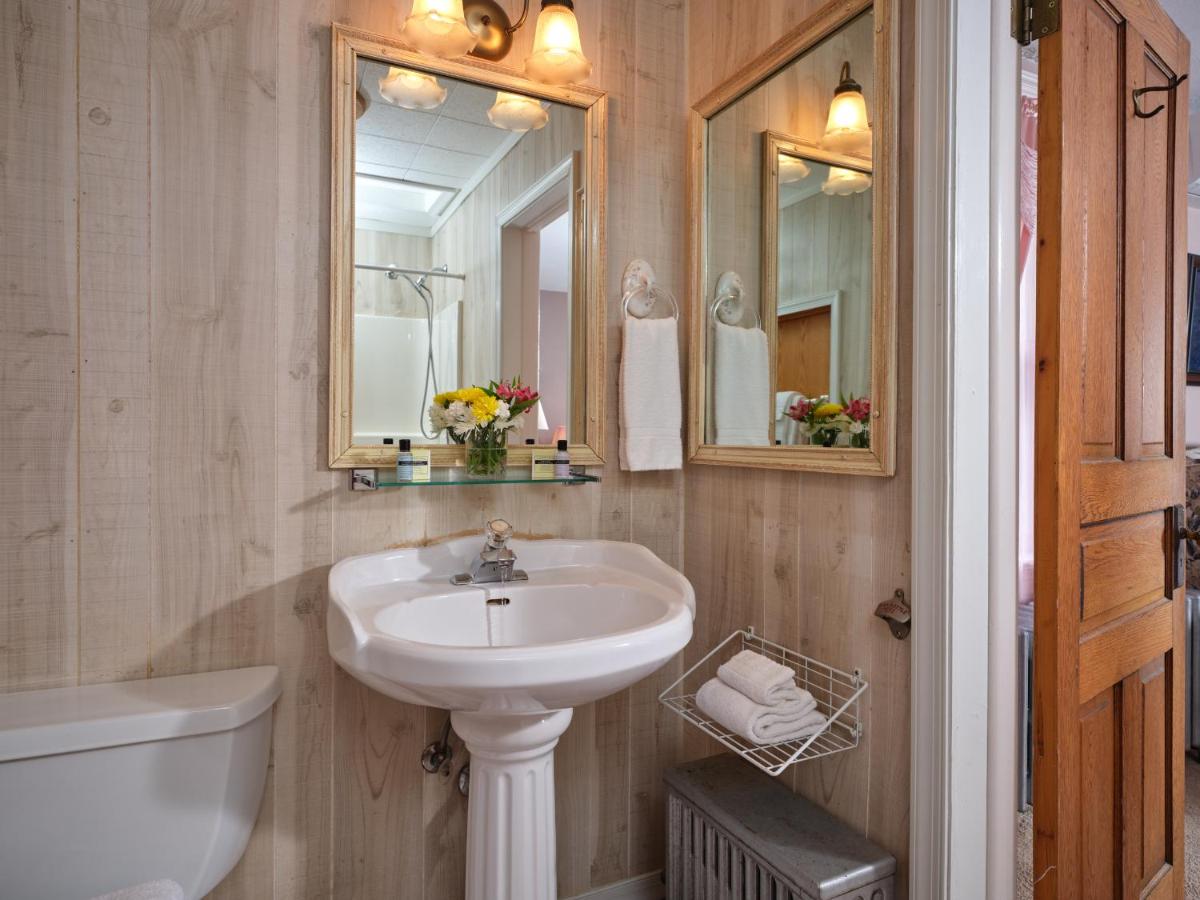 | Keystone Inn Bed and Breakfast