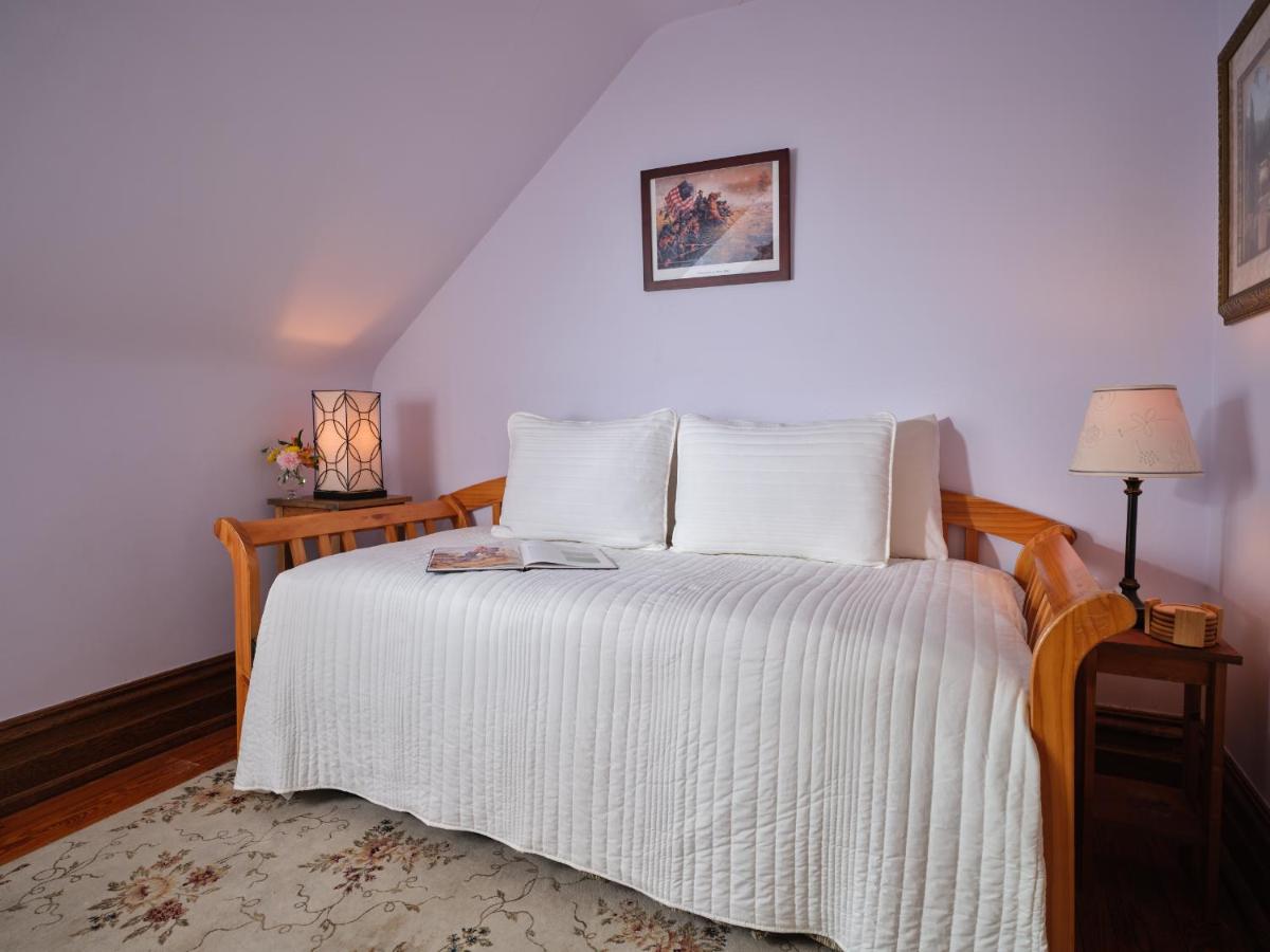 | Keystone Inn Bed and Breakfast