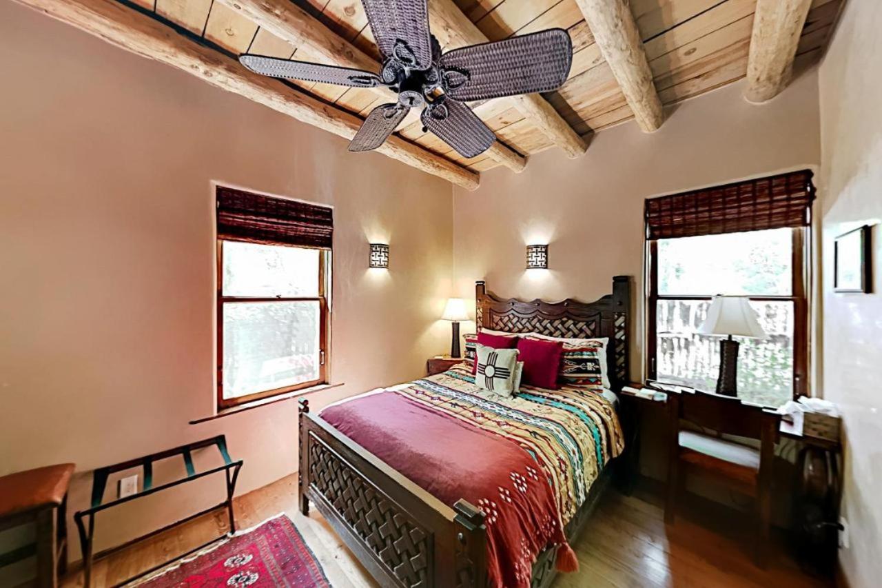 | Antigua Inn