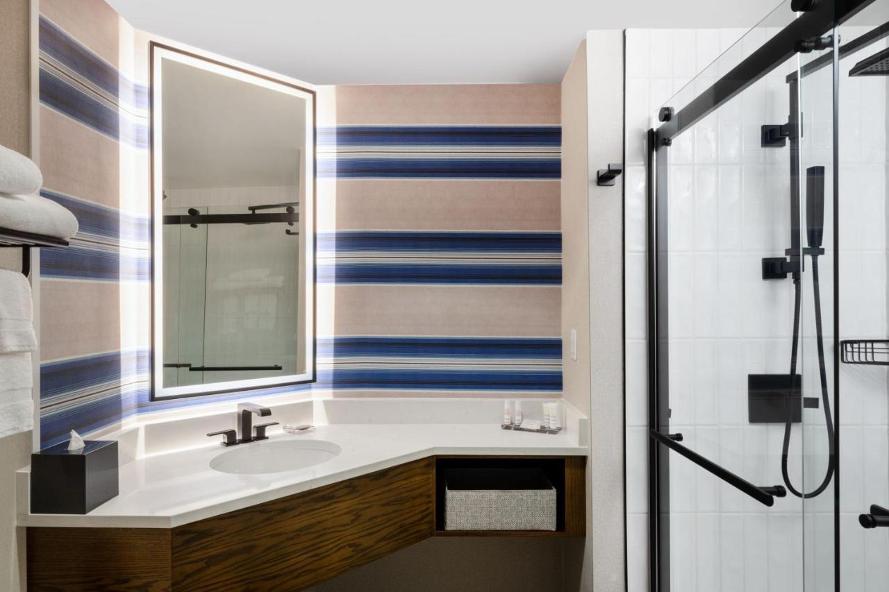 King or Double Room at Austin Marriott South