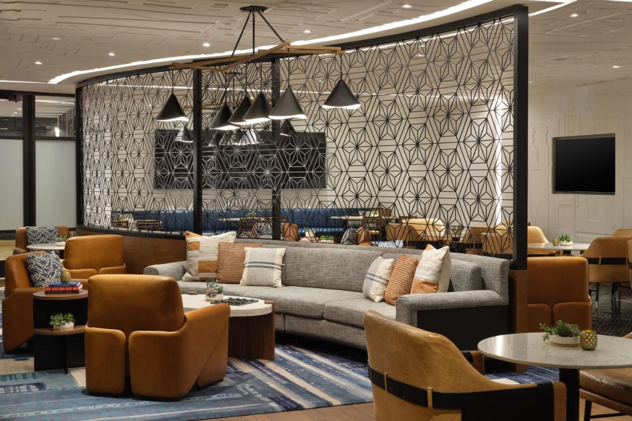 King Suite with Sofa Bed at Austin Marriott South