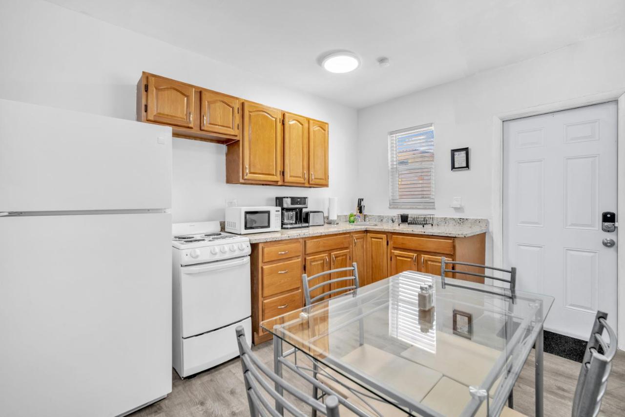 One-Bedroom Apartment at Laguna Blu Beach