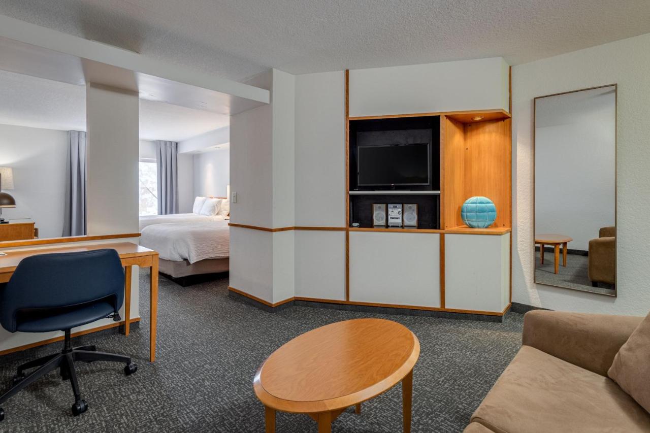 | Fairfield Inn & Suites by Marriott Lawton