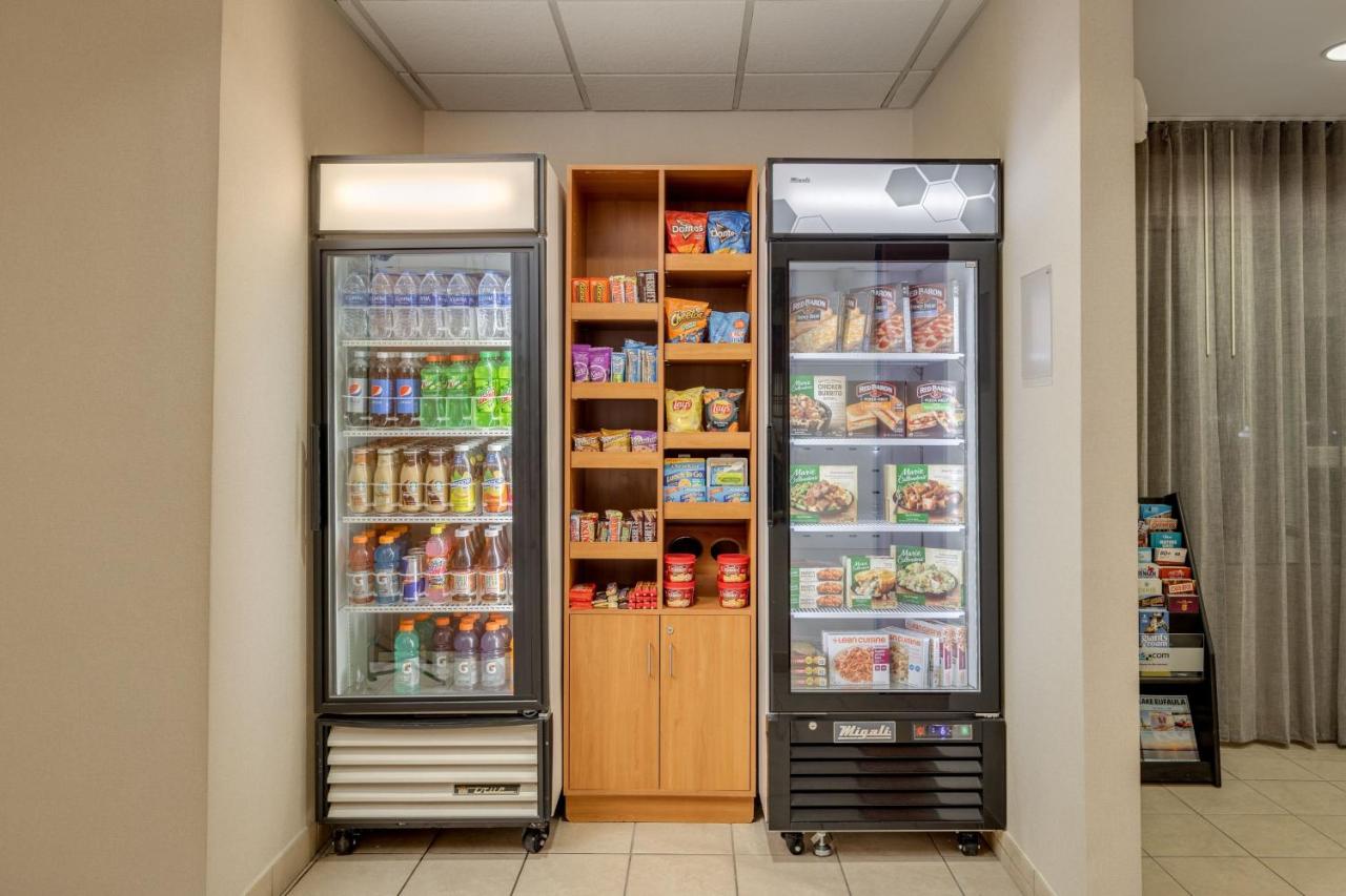 | Fairfield Inn & Suites by Marriott Lawton