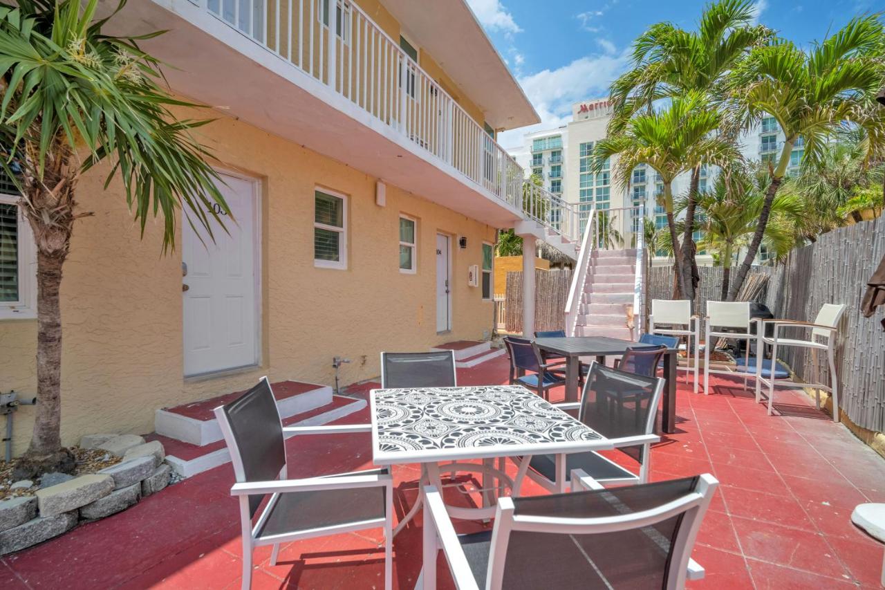 One-Bedroom Apartment at Laguna Blu Beach