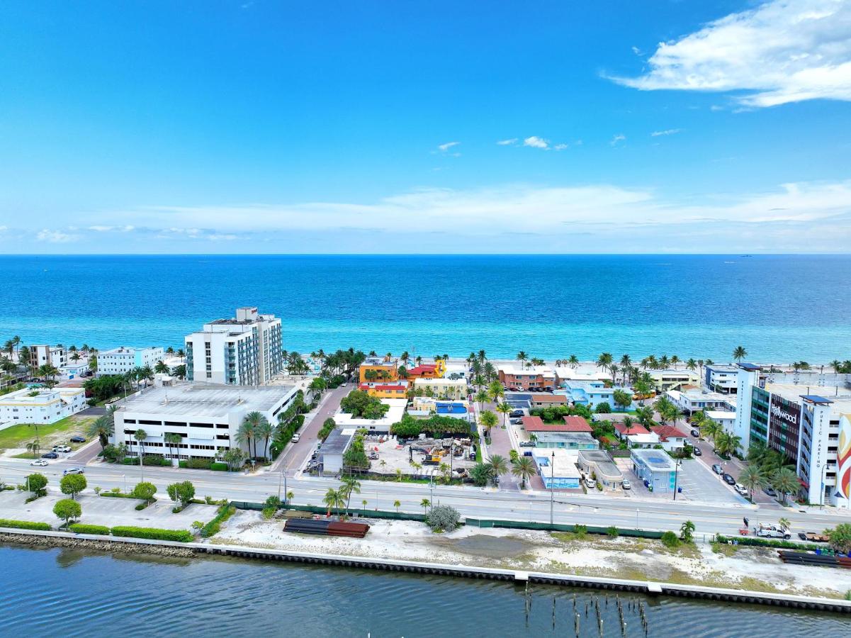 One-Bedroom Apartment at Laguna Blu Beach