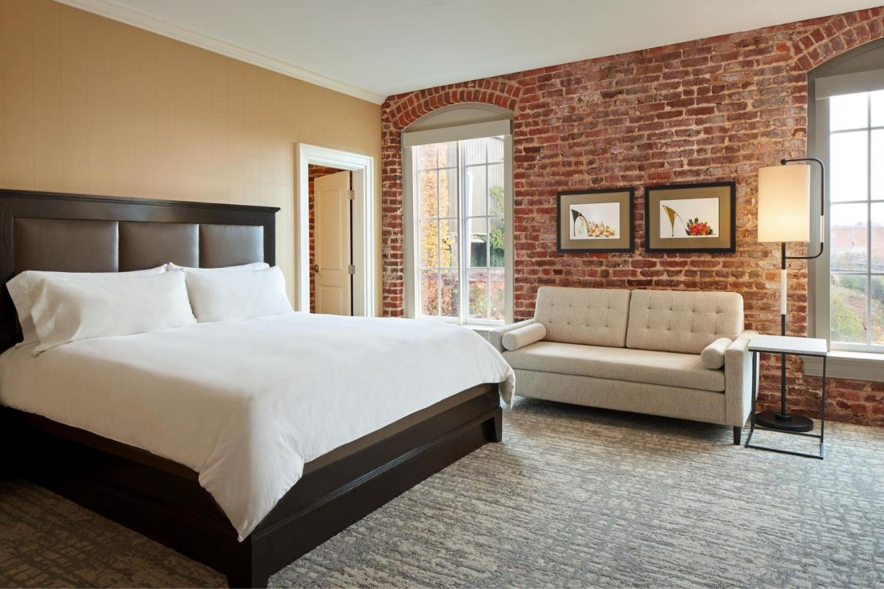 Craddock Terry Hotel, Lynchburg, a Tribute Portfolio Hotel