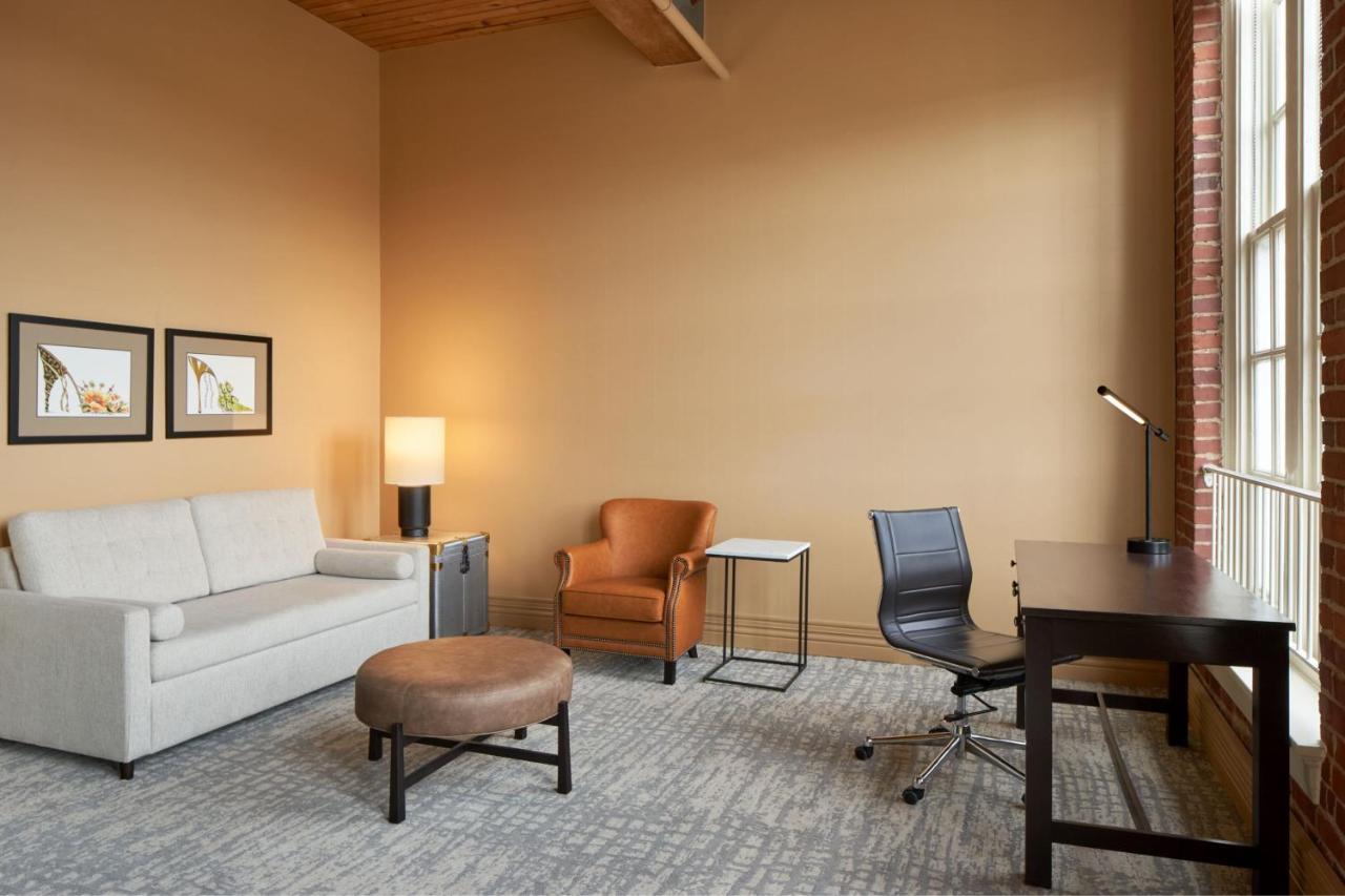 Craddock Terry Hotel, Lynchburg, a Tribute Portfolio Hotel