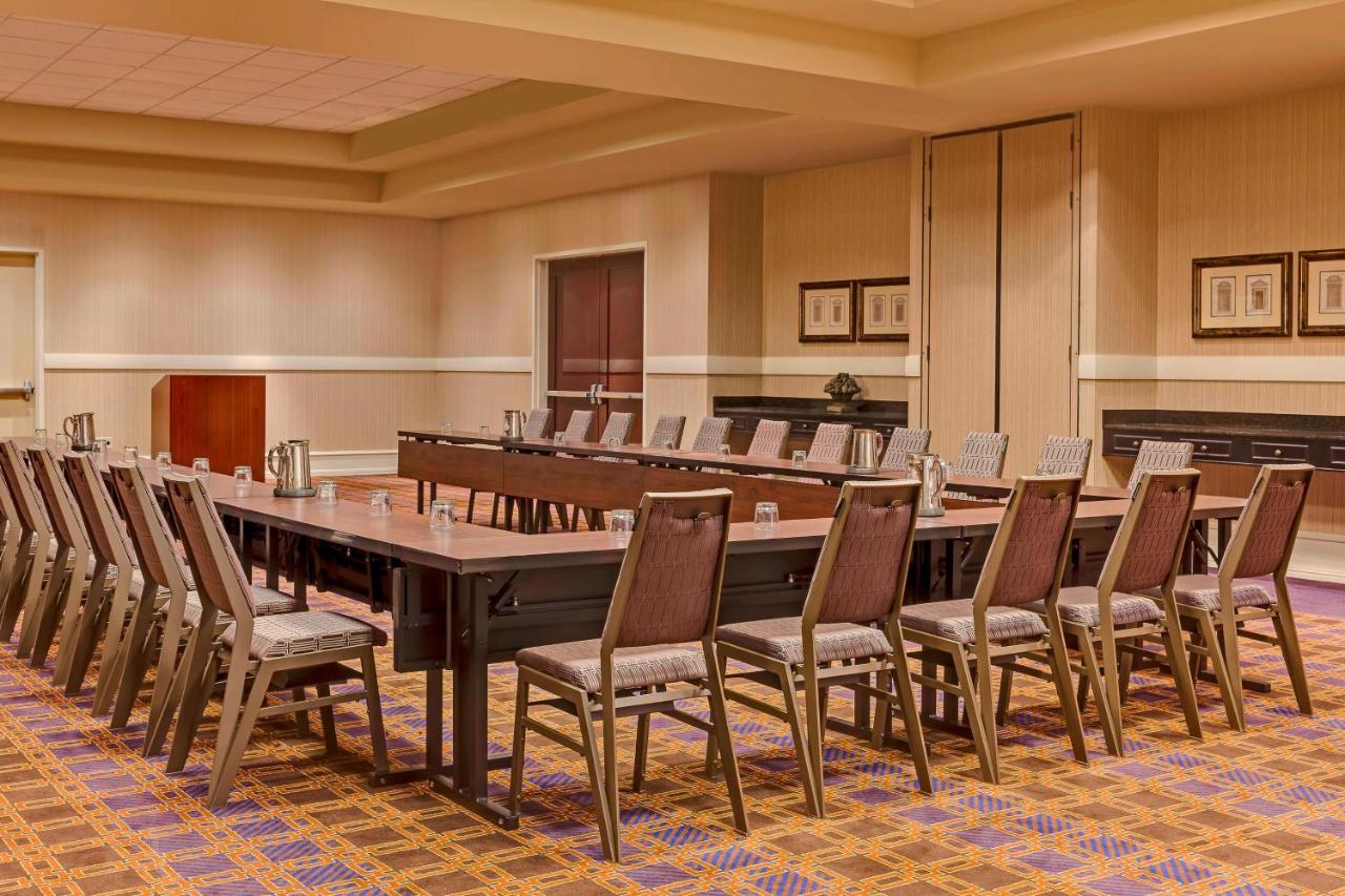  | Sheraton Overland Park Hotel at the Convention Center