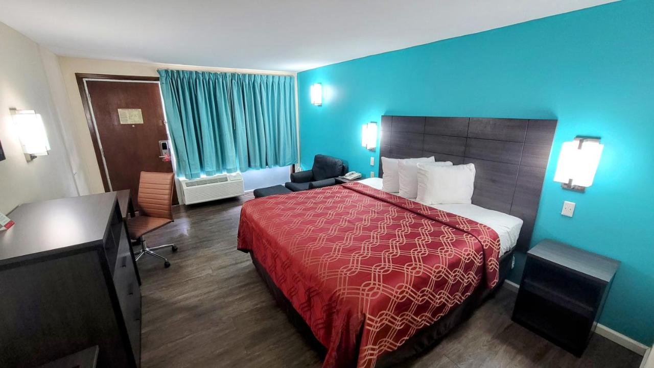 | Econo Lodge Kosciusko