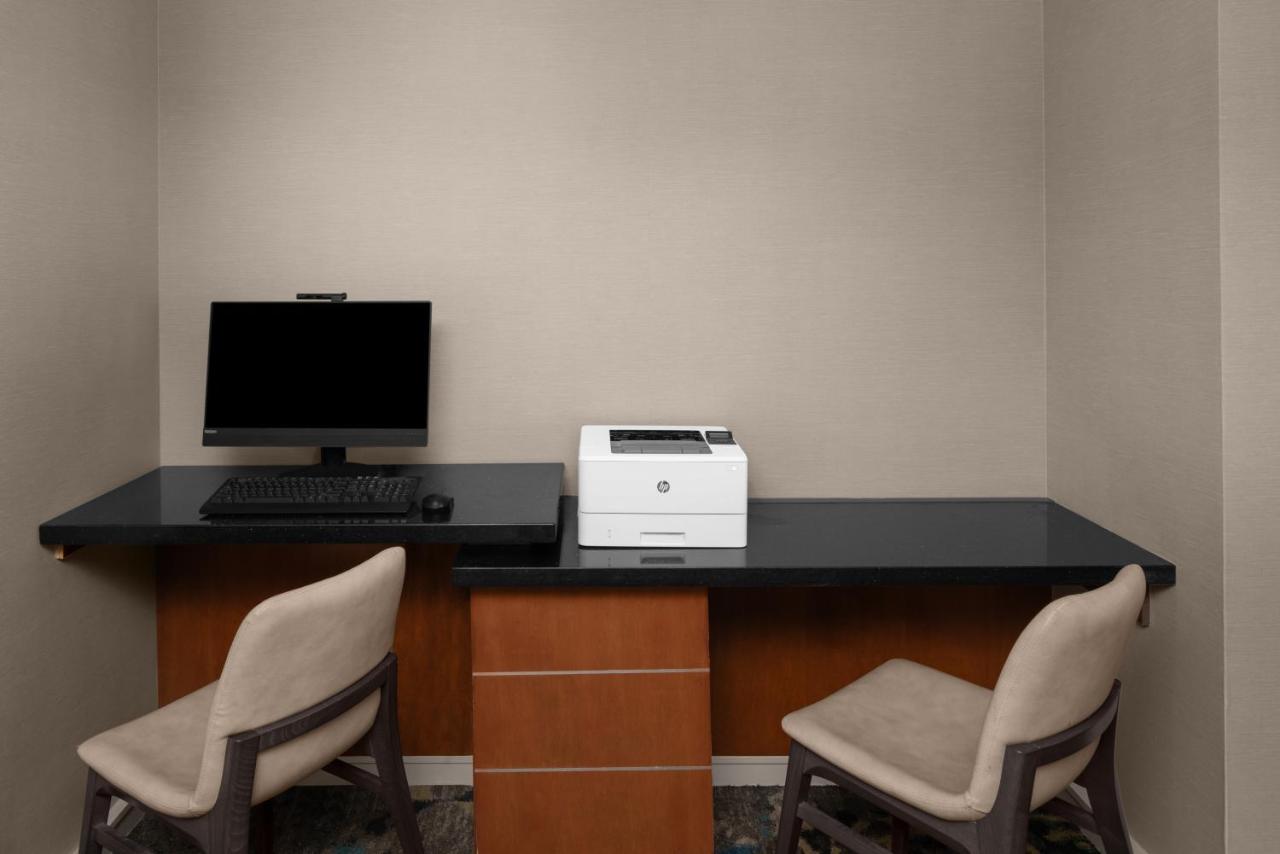 | Residence Inn Long Island Holtsville