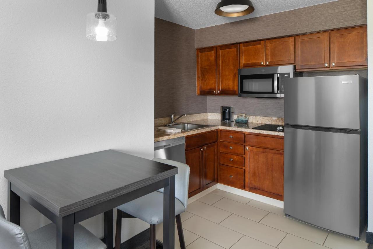 | Residence Inn Long Island Holtsville