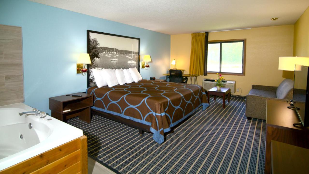 King Studio Suite - Non-Smoking at Super 8 by Wyndham Red Wing