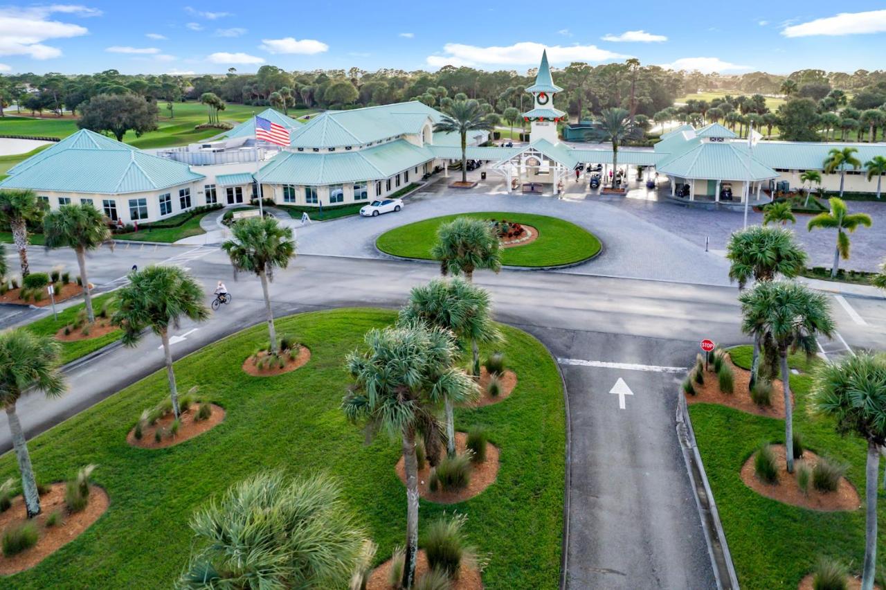  | PGA Village 7 Room Golf Resort Villa by American Vacation Living