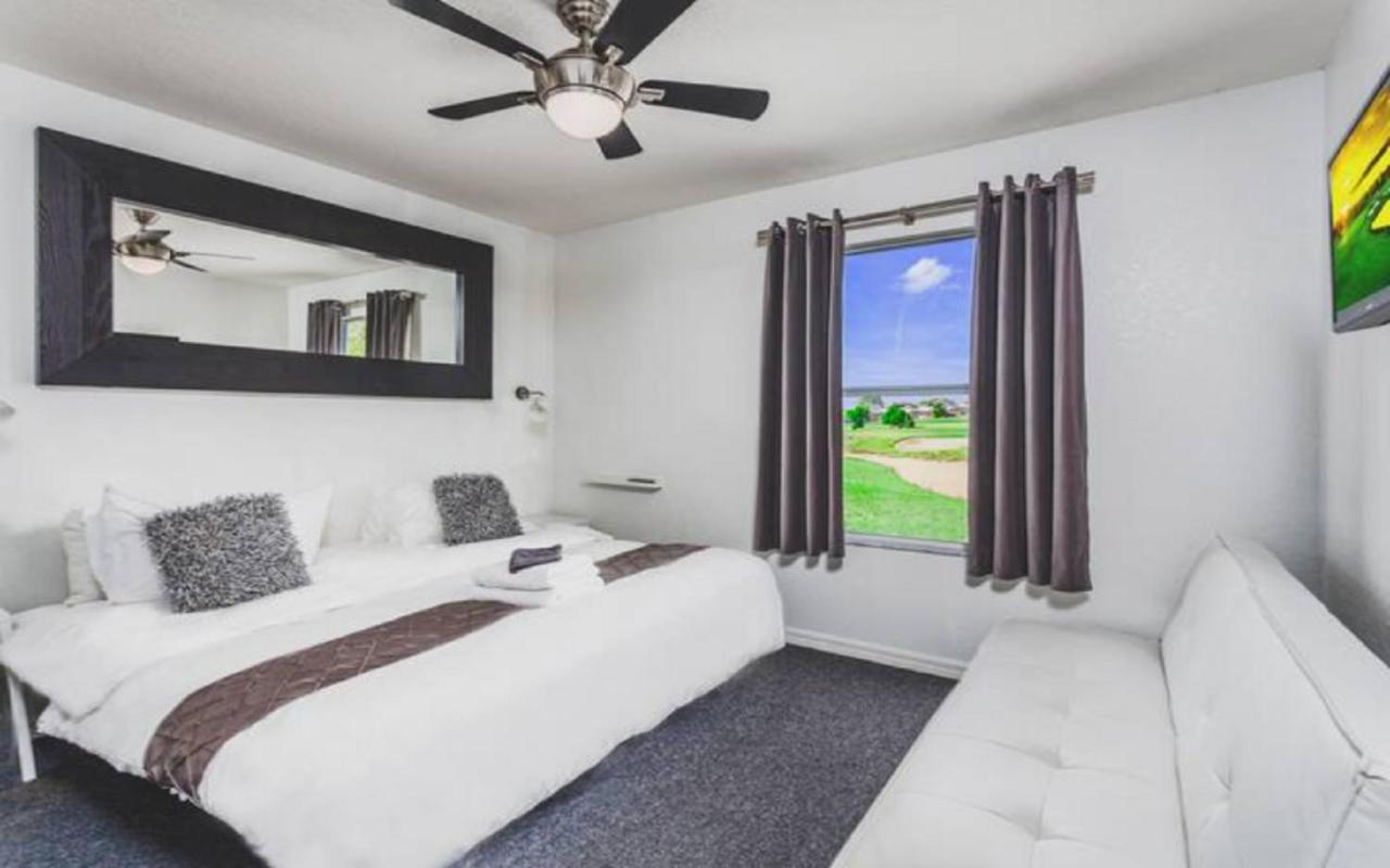  | Eleven-Bedroom Disney Area Golf Resort Mansion