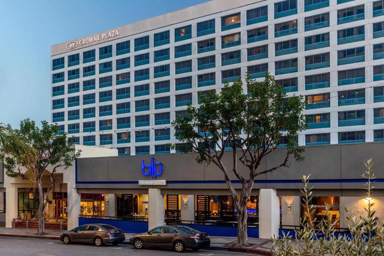 | Crowne Plaza Hotel Los Angeles Harbor, an IHG Hotel