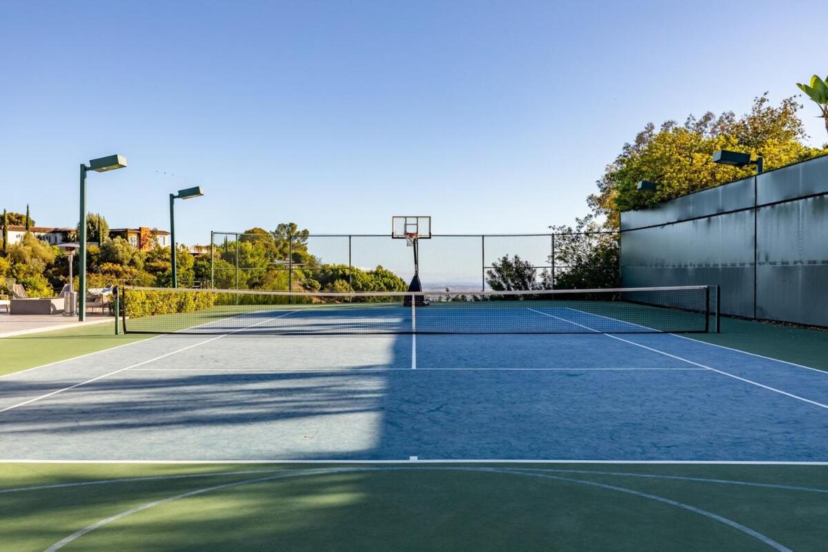  | Trousdale Tennis Modern Villa