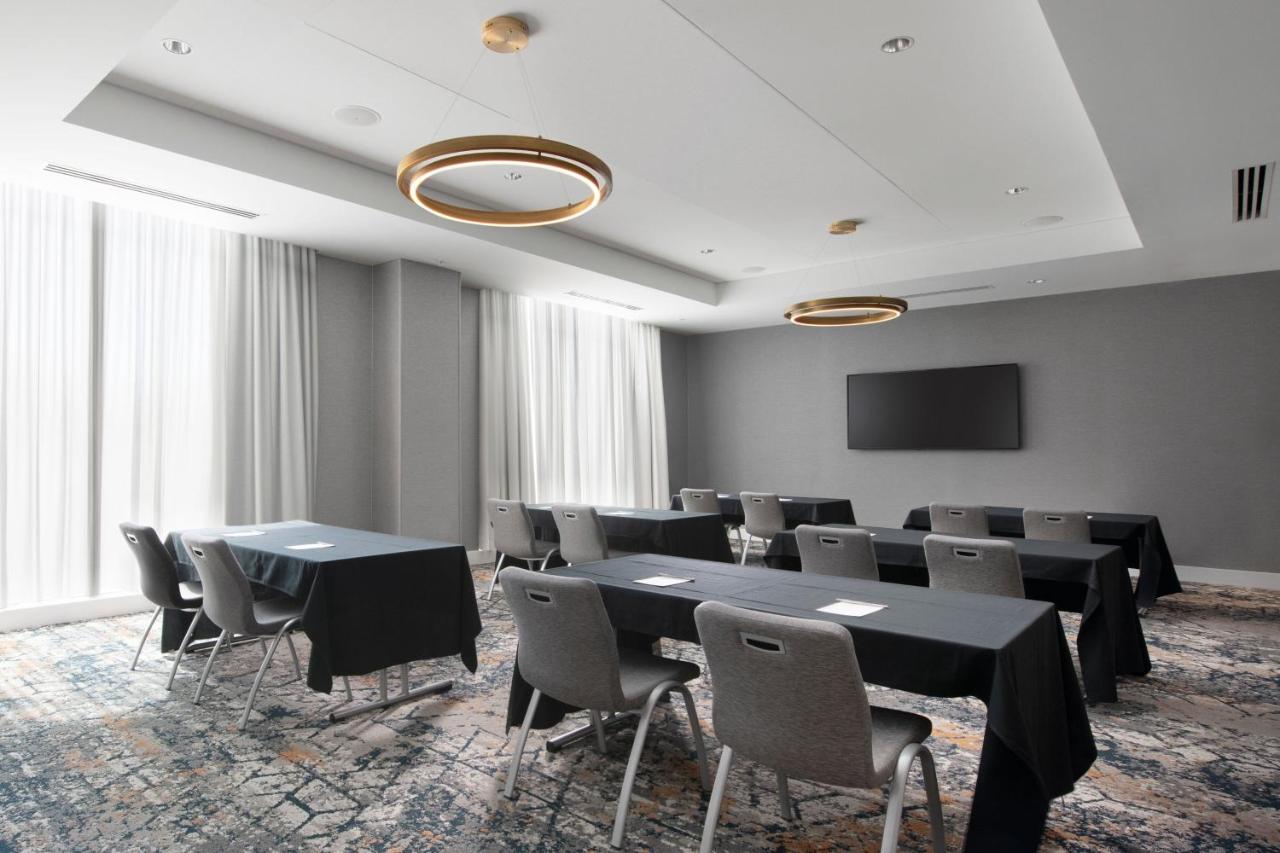 | Residence Inn by Marriott St Louis Clayton