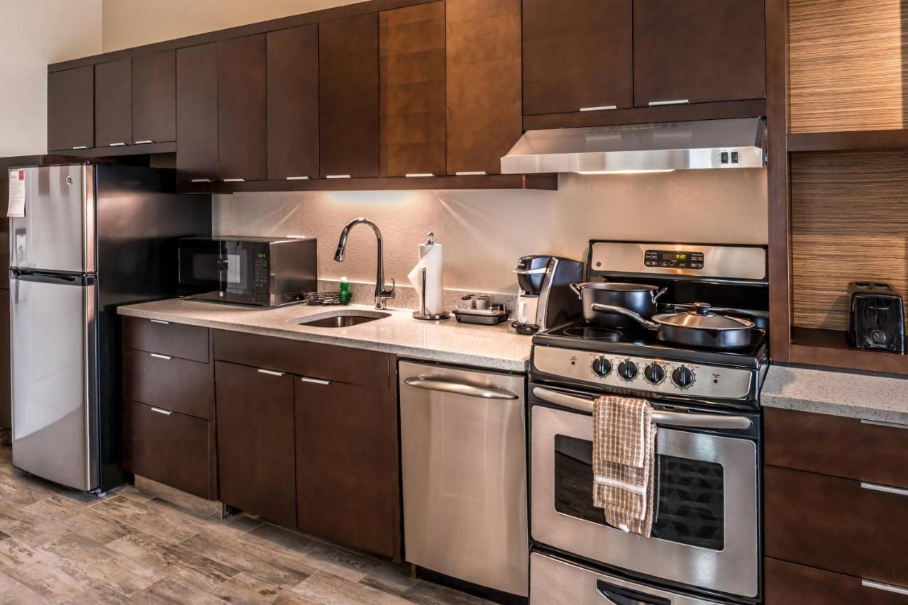 One-Bedroom Queen Suite with Sofa Bed and Mountain View at TownePlace Suites by Marriott San Bernardino Loma Linda