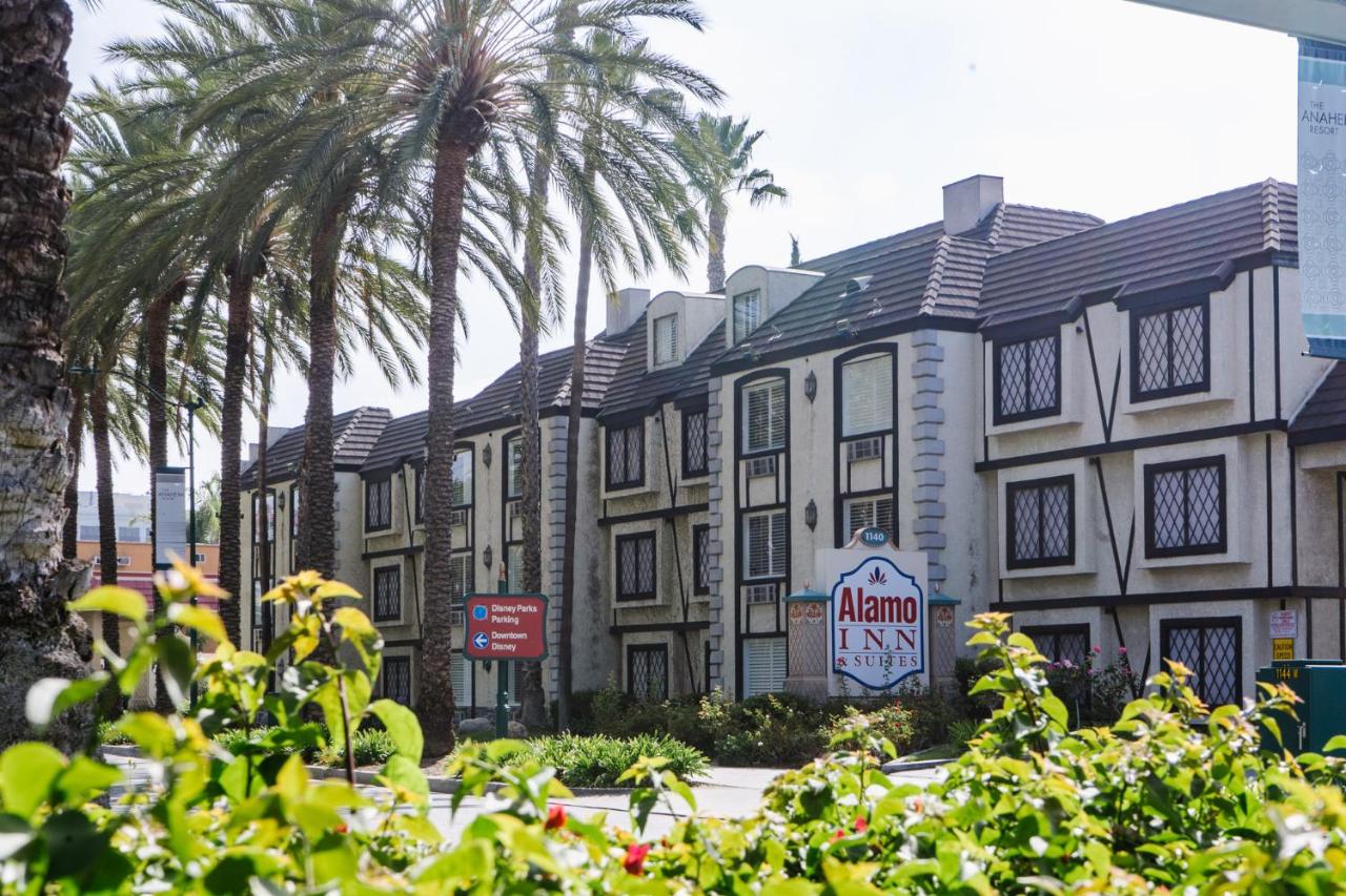 | Alamo Inn and Suites - Convention Center