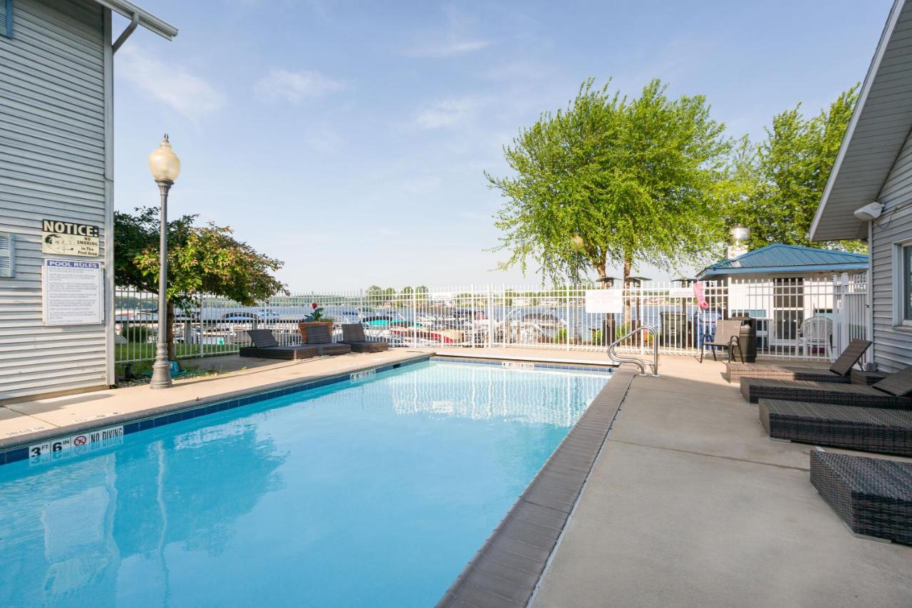 | The Blue Heron Inn