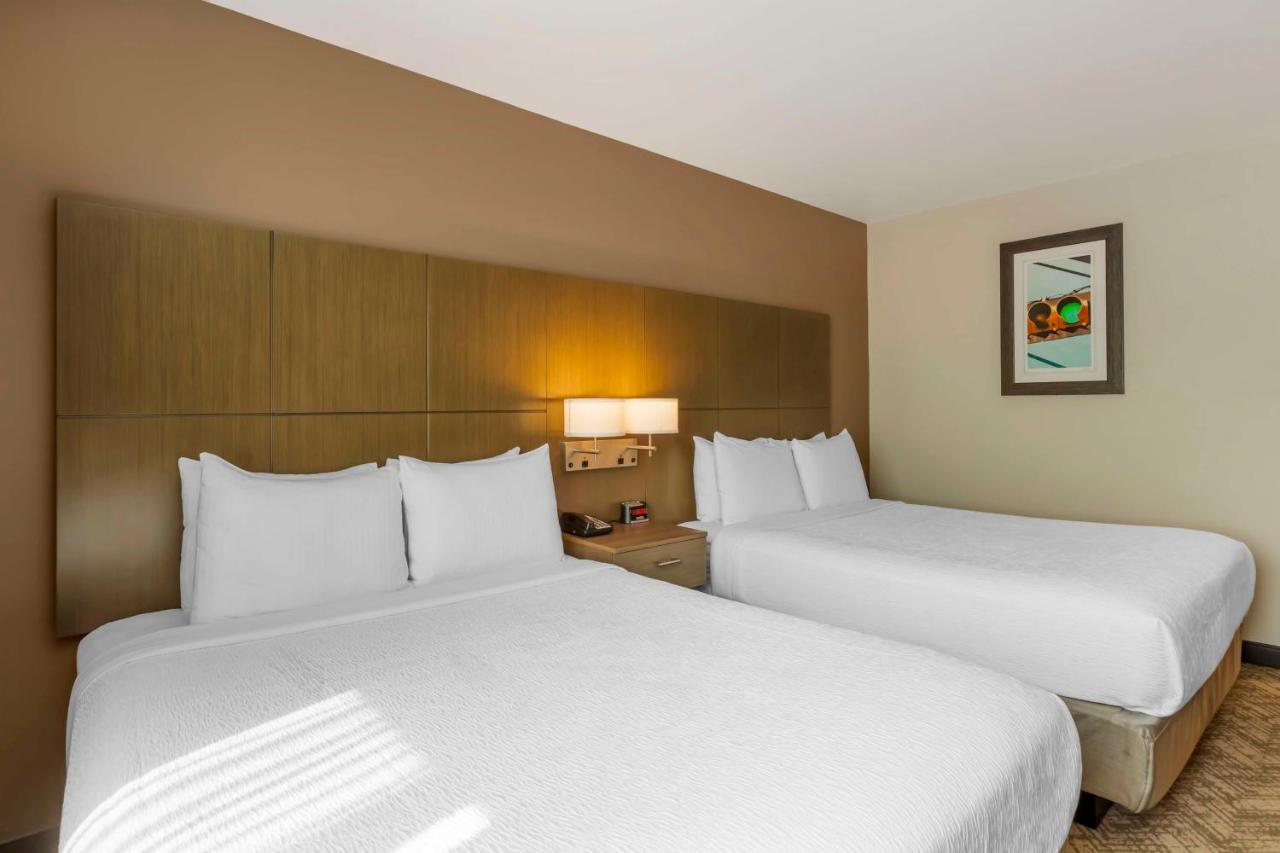 Queen Room with Two Queen Beds at Best Western Brooklyn-Coney Island Inn