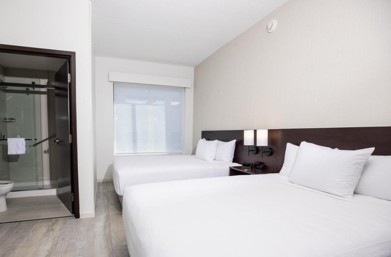 Queen Room - Disability Access at Hyatt Place West Palm Beach/Downtown