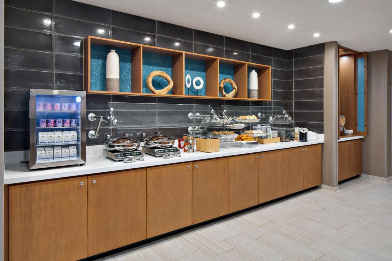 | SpringHill Suites Hilton Head Island
