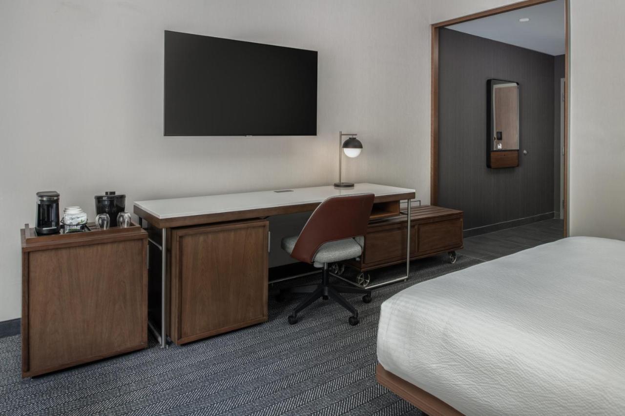 Standard King Room with Sofa Bed at Courtyard By Marriott Olympia