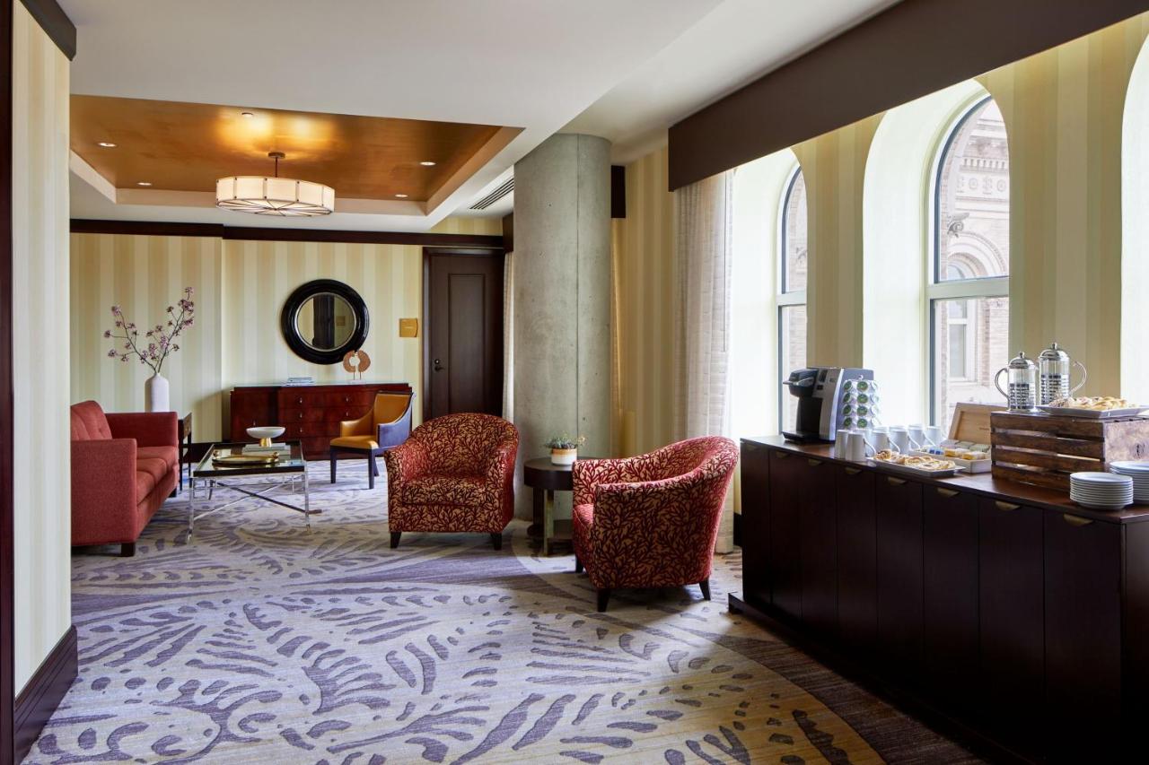 Lancaster Marriott at Penn Square