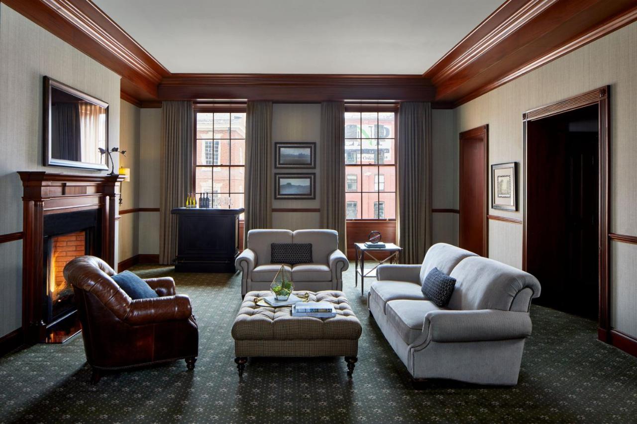 Lancaster Marriott at Penn Square