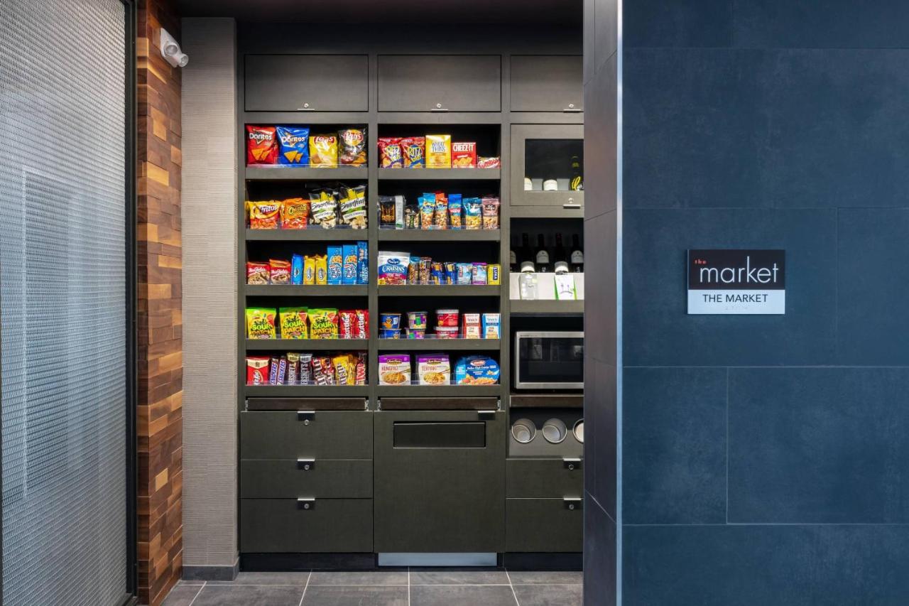 | Courtyard by Marriott Savannah Airport