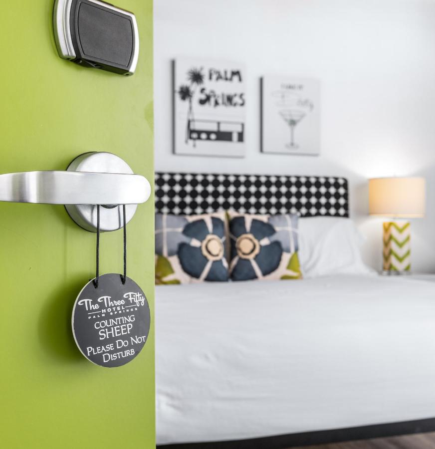 Standard King Room at The Three Fifty Hotel