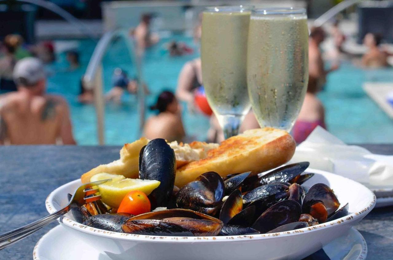  | Hollander Hotel - Downtown St. Petersburg
