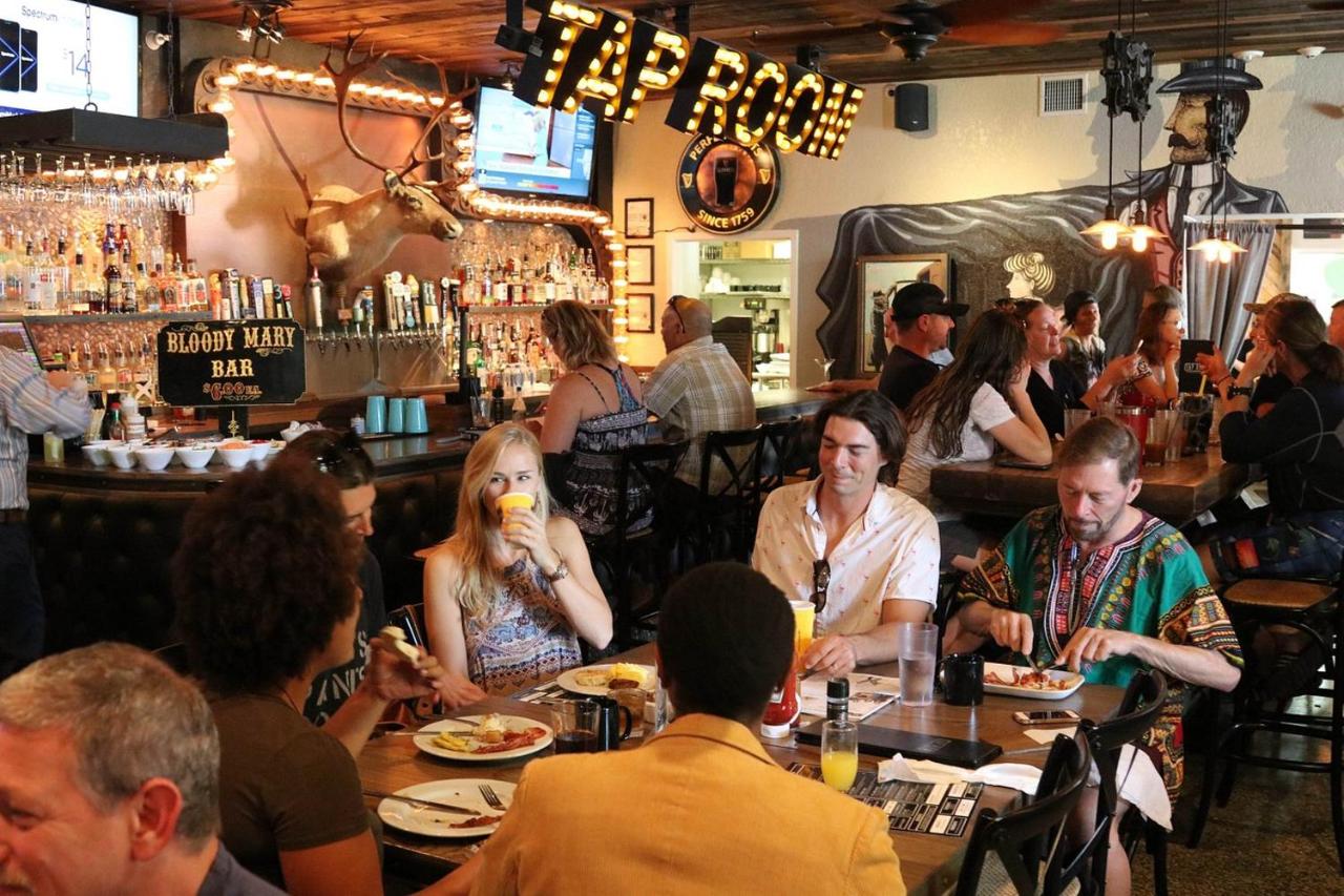  | Hollander Hotel - Downtown St. Petersburg