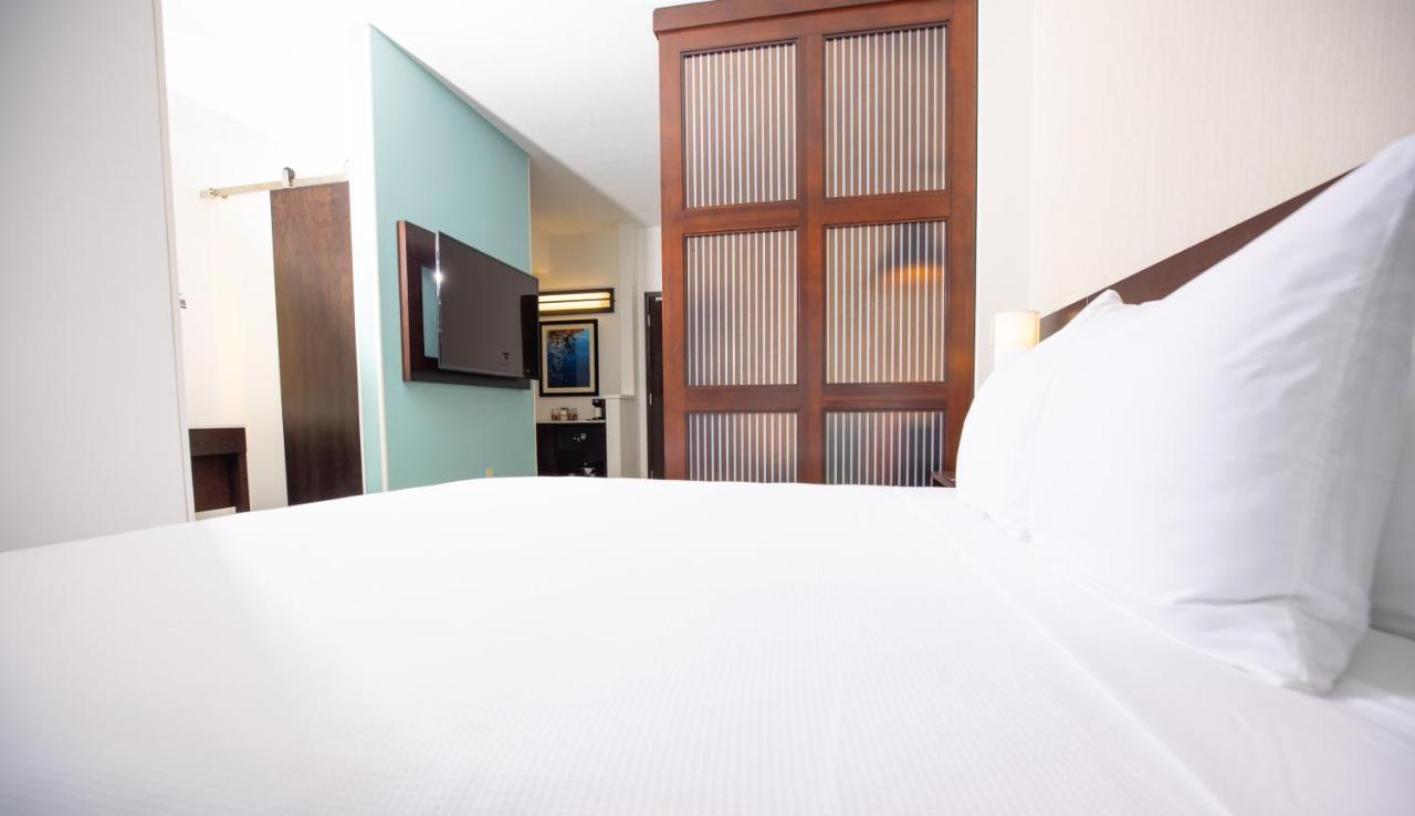 King Room - Disability Access at Hyatt Place West Palm Beach/Downtown