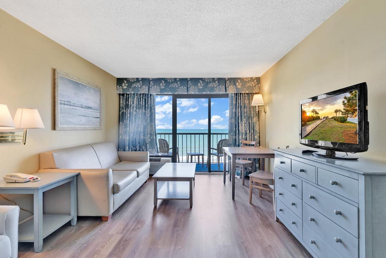 Queen Room with Sea View at Windsurfer Hotel