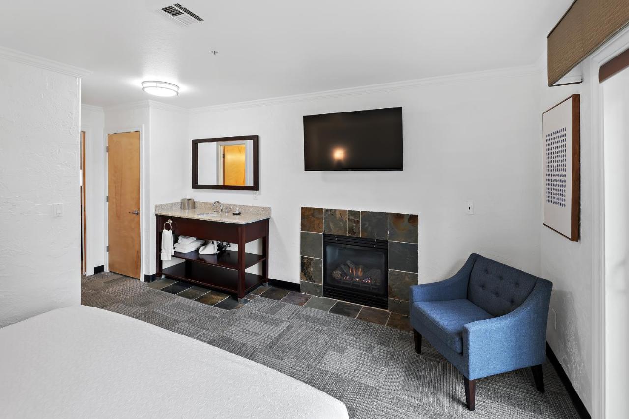  | Best Western Wesley Inn & Suites