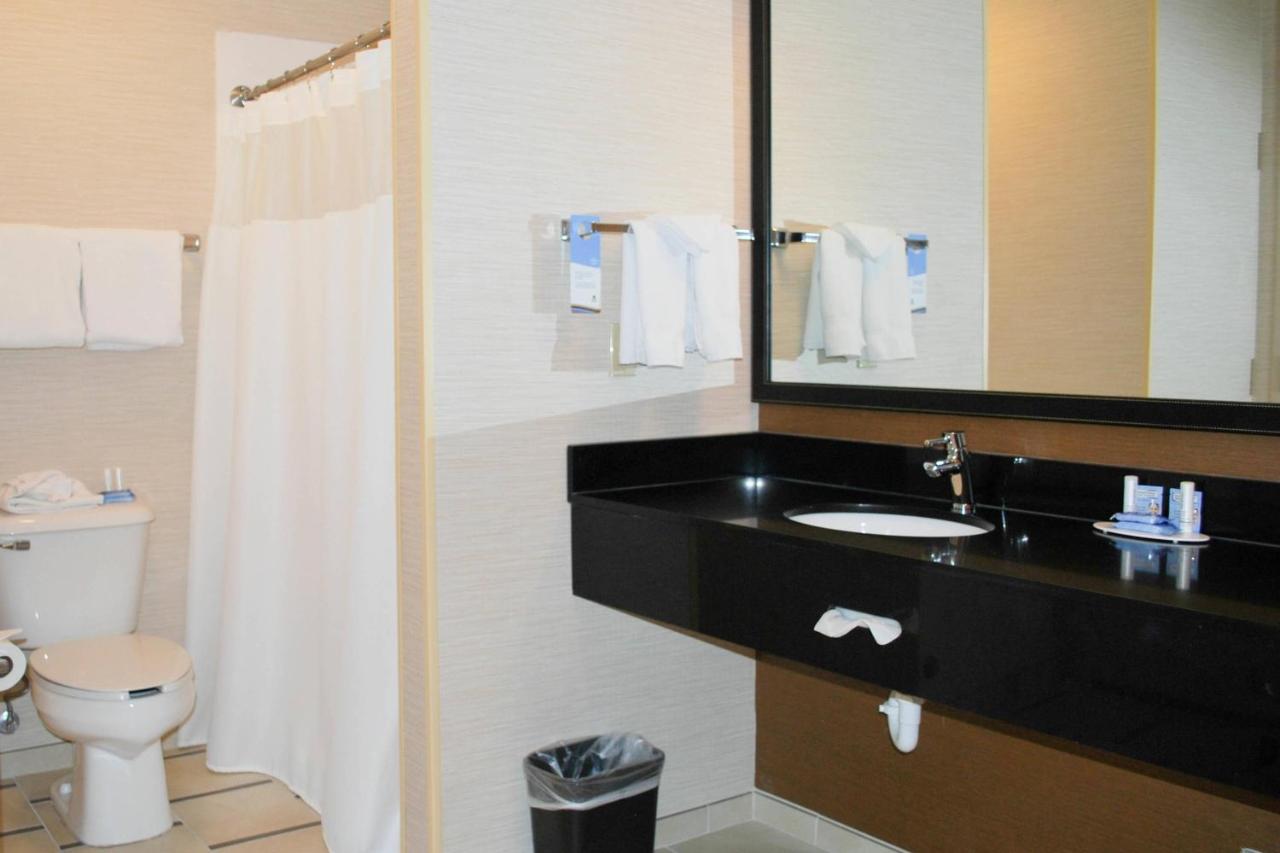| Fairfield Inn Kansas City Downtown/Union Hill