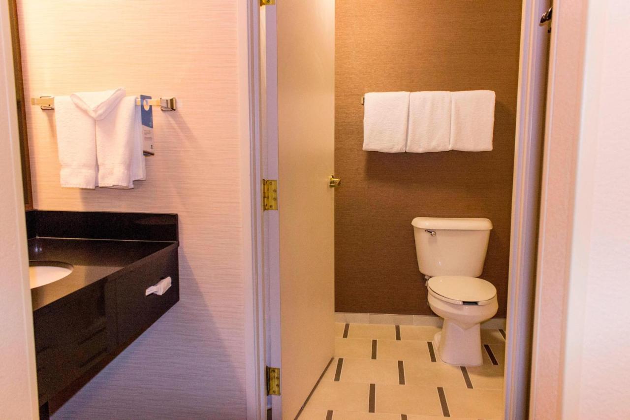 | Fairfield Inn Kansas City Downtown/Union Hill