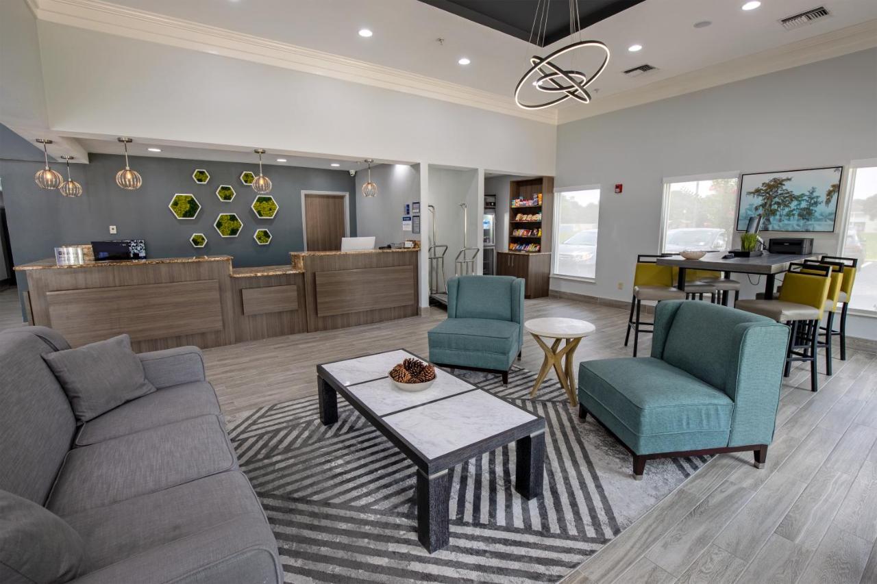  | Best Western Plus Lafayette Vermilion River Inn & Suites