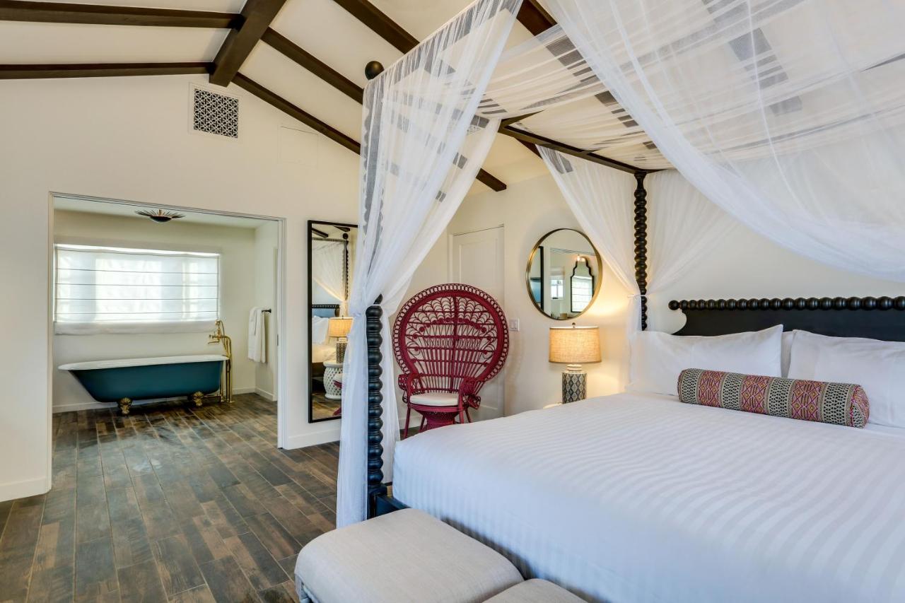  | La Serena Villas - Adults Only 21 & Up