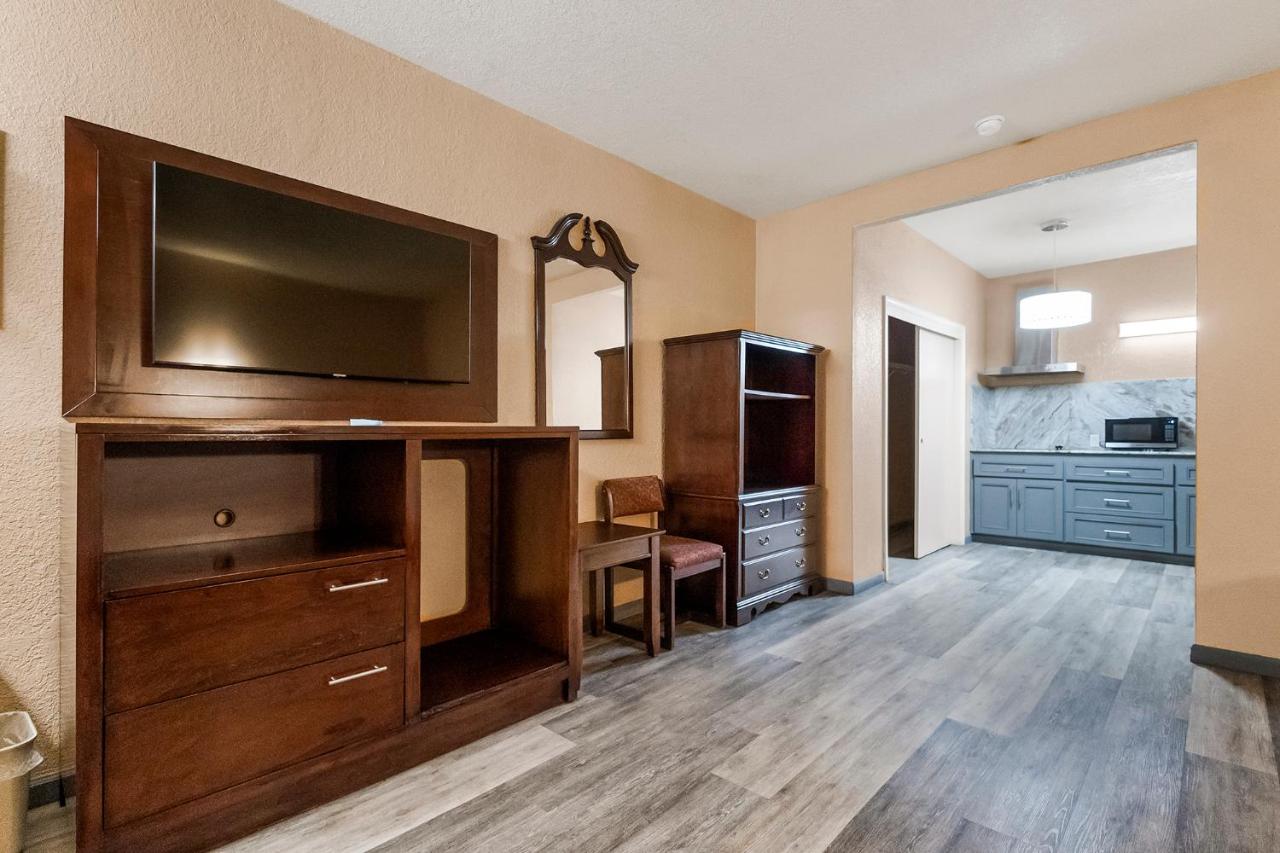 | Country Inn Sonora